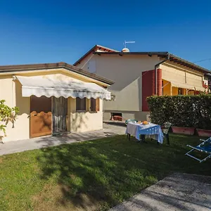 Locazione Turistica Casetta Mosti Casa vacanze Marina di Massa