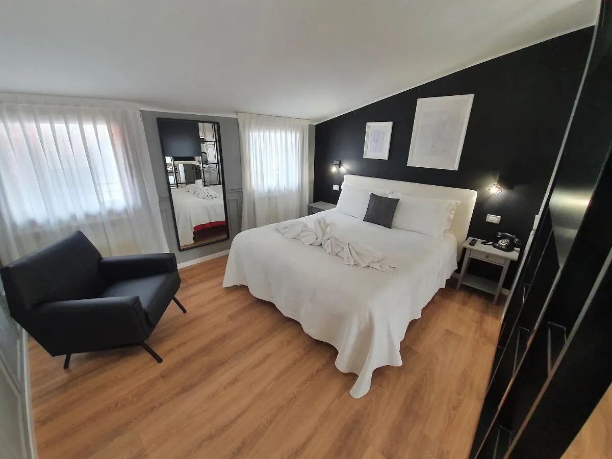 **** Aparthotel Residence Eleonora Sottomarina Itálie