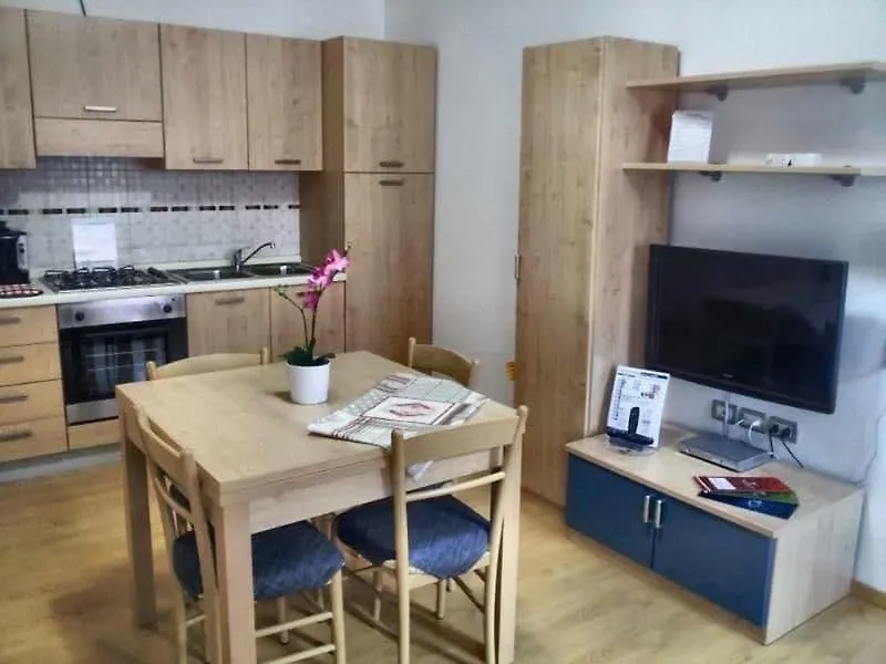 **** Aparthotel Residence Eleonora Sottomarina Itálie
